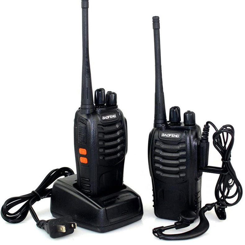Walkie Talkie Professionali Ricaricabili Set Ricetrasmittenti, Basi di Ricarica, Auricolari, Batteria Li-Ion, Lunga Distanza, Clip da Cintura, Ideali per Escursionismo, Lavoro