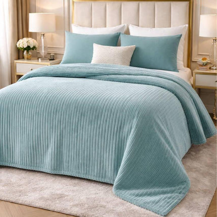 Copriletto Trapuntato Coste Velour in Velluto a Costine, Coperta Letto Matrimoniale Elegante e Morbida, Copriletto Moderno Tinta Unita per Camera da Letto – Design Made in Italy